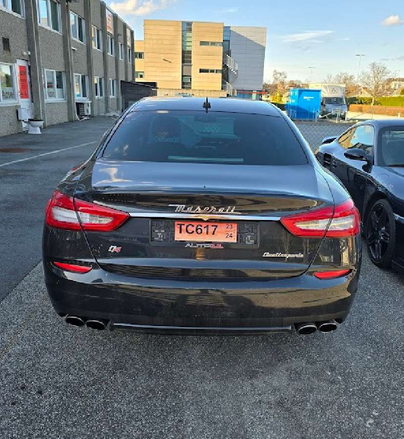 2014 Maserati Quattroporte S Q4 3.0L twin-turbo V6 // 411 hk // AWD // Automat - Sedã: foto 5 2014 Maserati Quattroporte S Q4 3.0L twin-turbo V6 // 411 hk // AWD // Automat - Sedã: foto 5