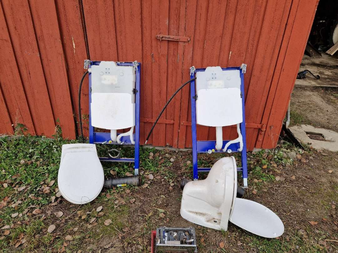 Ferramenta/ Equipamento Geberit Veggtoalett komplett 2 stk: foto 1