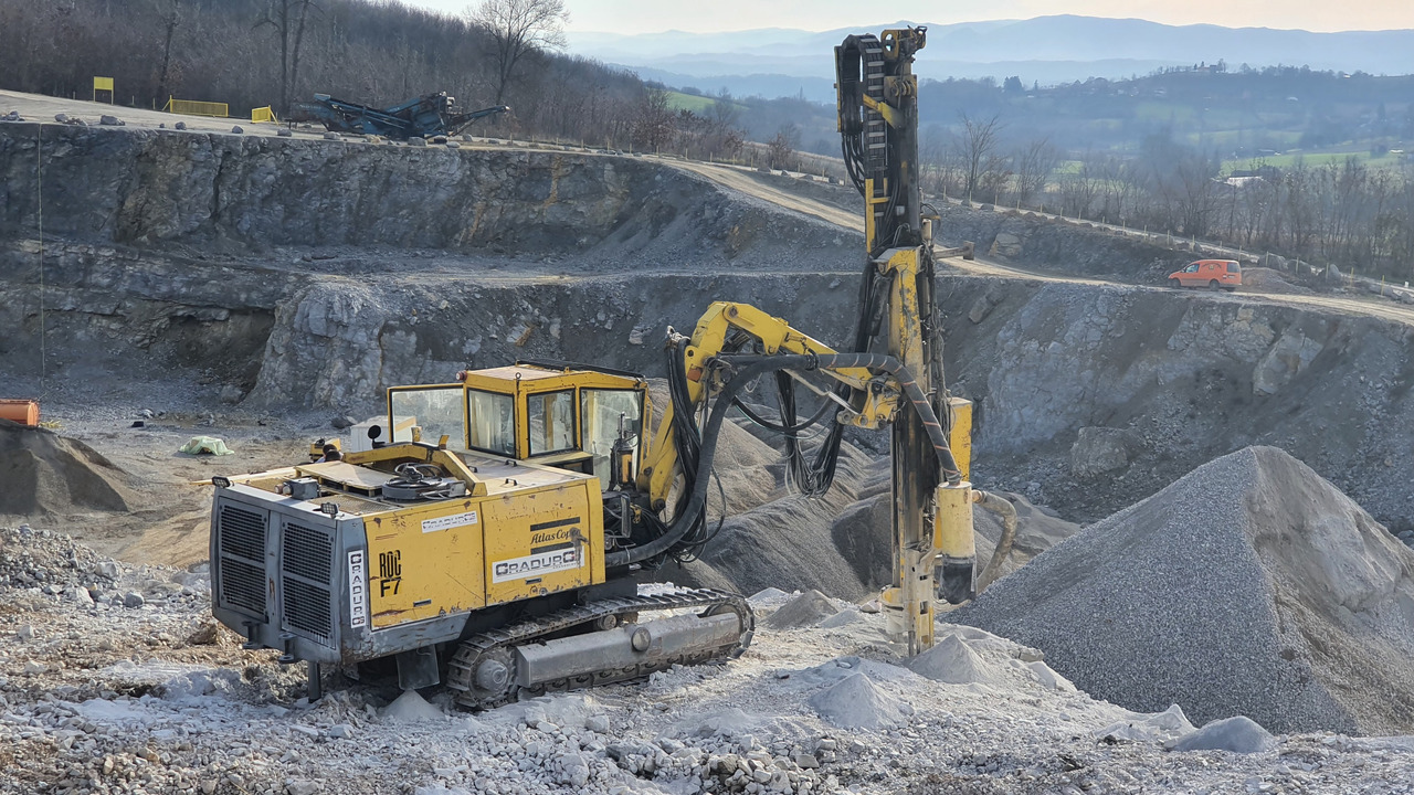 Máquina de perfuração Atlas Copco F7-10: foto 23