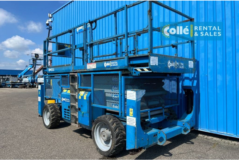 Genie GS 4390 RT | 2008 - Plataforma de Tijera/ Plataforma de tesoura: foto 3 Genie GS 4390 RT | 2008 - Plataforma de Tijera/ Plataforma de tesoura: foto 3