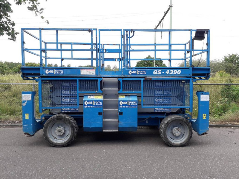 Genie GS 4390 RT - Plataforma de Tijera/ Plataforma de tesoura: foto 1 Genie GS 4390 RT - Plataforma de Tijera/ Plataforma de tesoura: foto 1