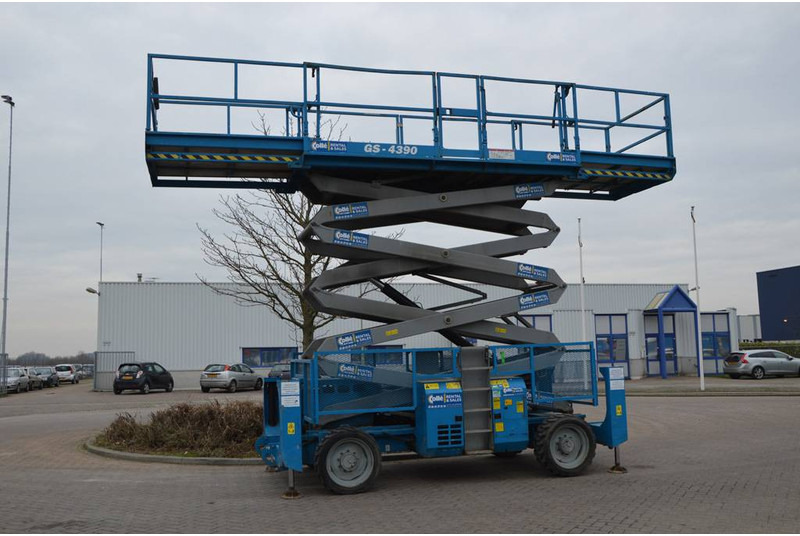 Genie GS4390RT - Plataforma de Tijera/ Plataforma de tesoura: foto 1 Genie GS4390RT - Plataforma de Tijera/ Plataforma de tesoura: foto 1