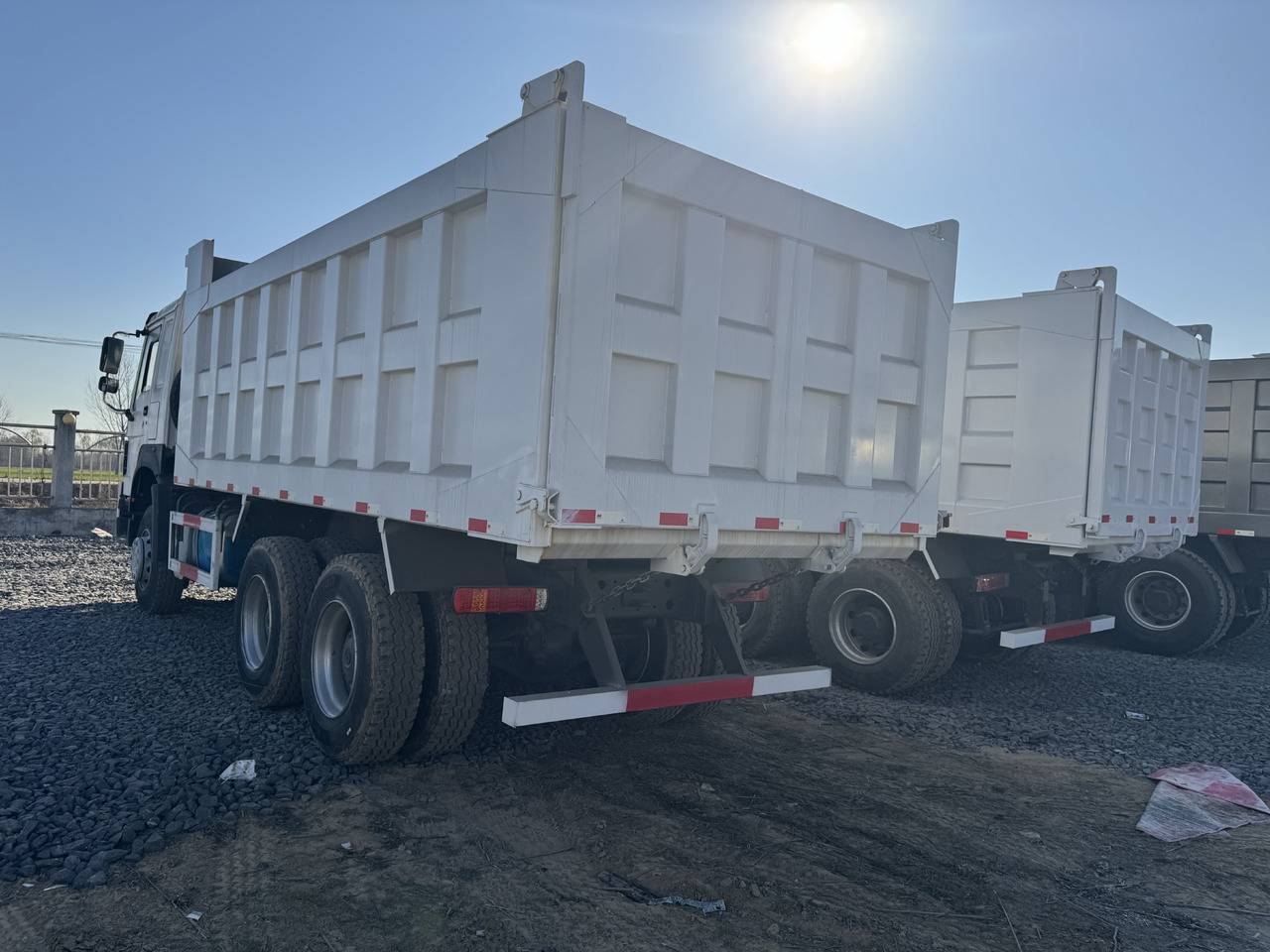 HOWO - Caminhão basculante: foto 5 HOWO - Caminhão basculante: foto 5