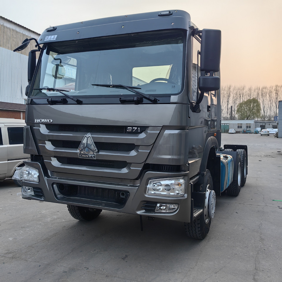 SINOTRUCK HOWO - Tractor: foto 1 SINOTRUCK HOWO - Tractor: foto 1