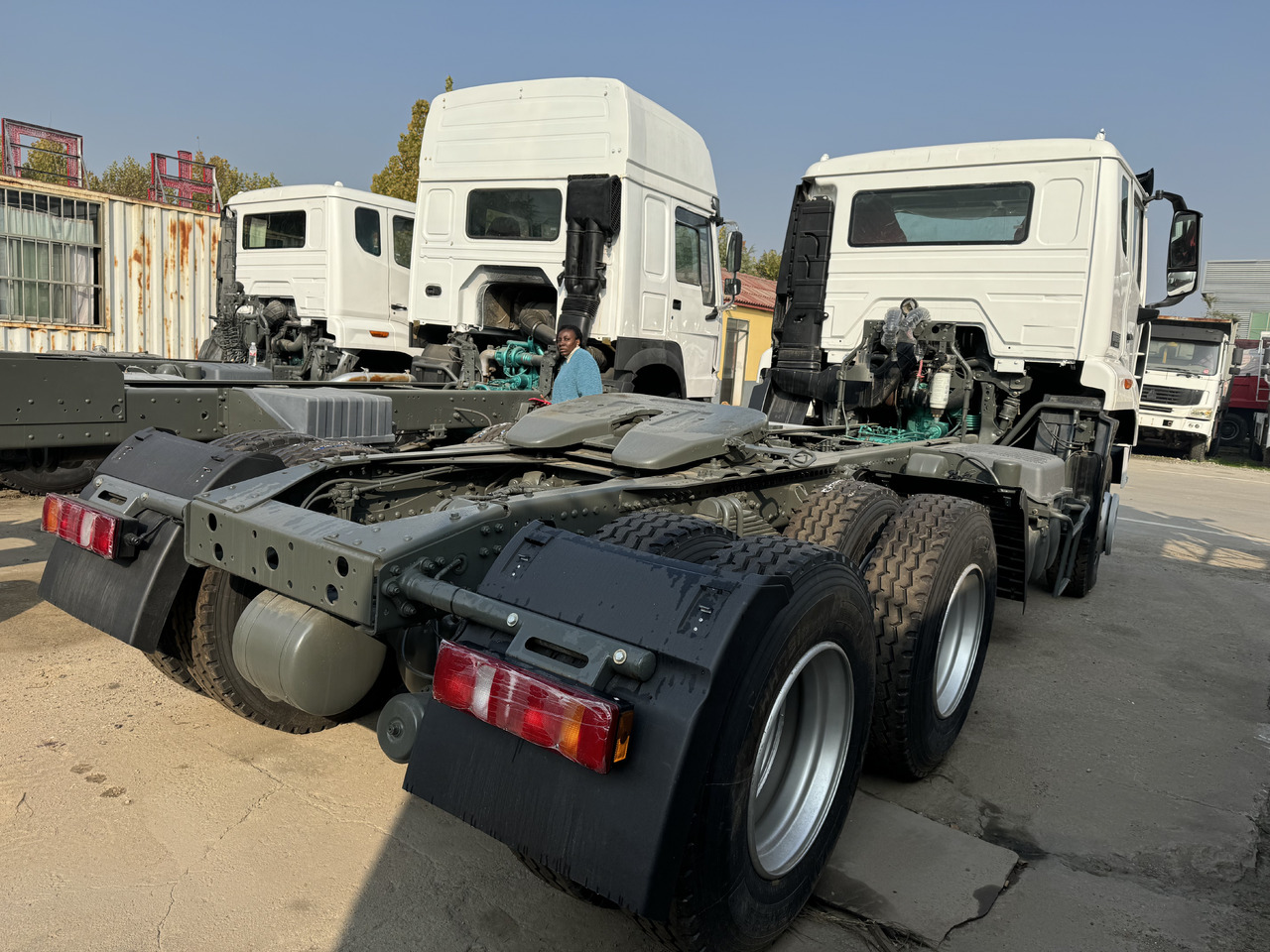 SINOTRUCK HOWO - Tractor: foto 3 SINOTRUCK HOWO - Tractor: foto 3