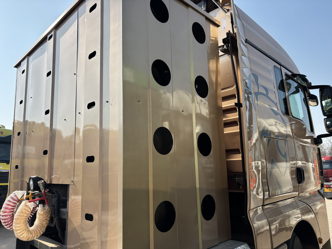 SITRAK C7H - Tractor: foto 2 SITRAK C7H - Tractor: foto 2