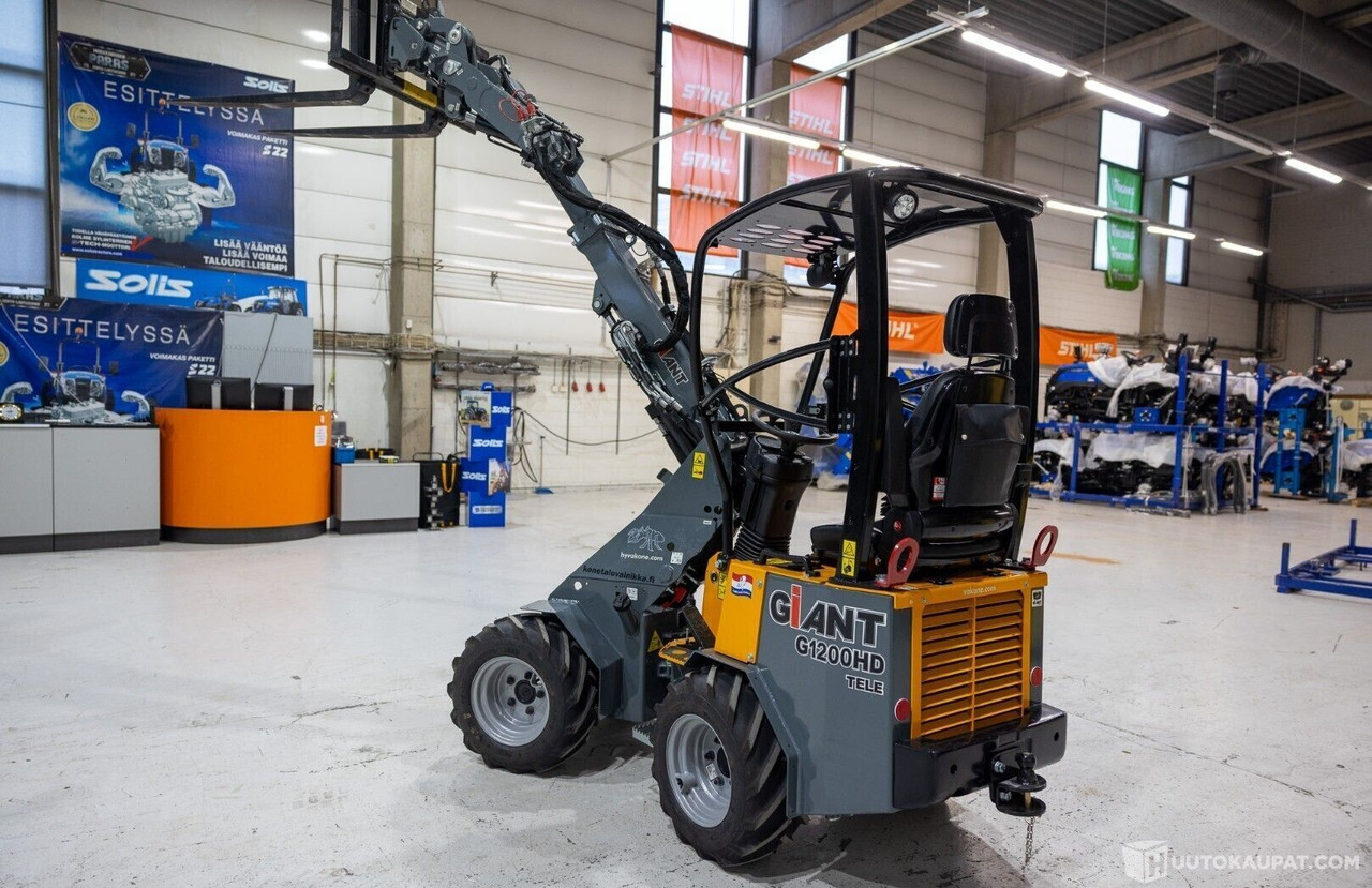 Giant G1200 Telekuormaaja, 0.9 l, Diesel, 5 h, Helsinki - Pá carregadora telescópica: foto 5 Giant G1200 Telekuormaaja, 0.9 l, Diesel, 5 h, Helsinki - Pá carregadora telescópica: foto 5