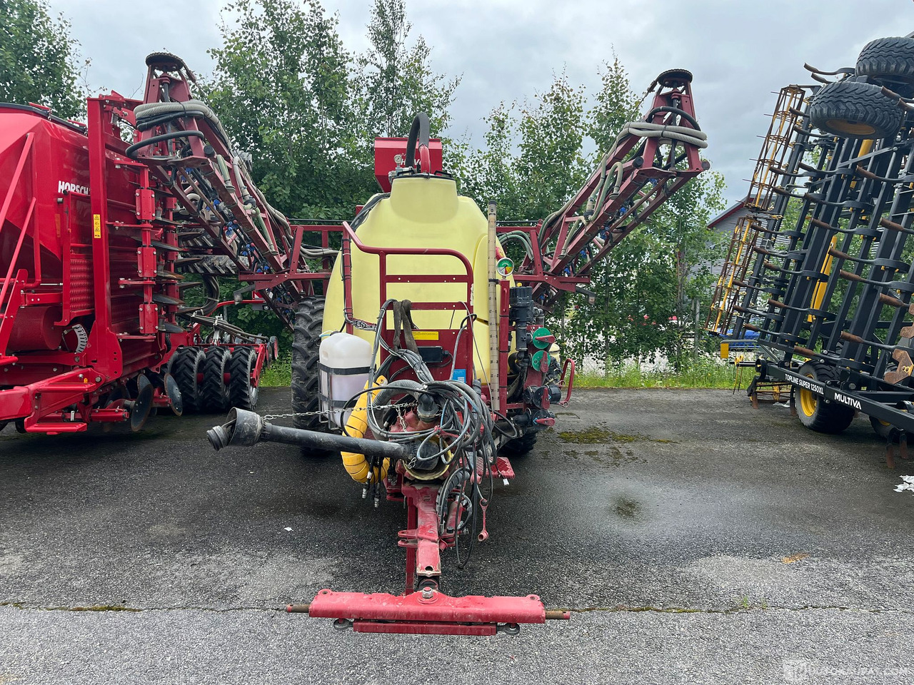 Hardi Ranger 2500, kasvinsuojeluruisku, 21m puomisto, 2012, Salo - Pulverizador de arrastar: foto 5 Hardi Ranger 2500, kasvinsuojeluruisku, 21m puomisto, 2012, Salo - Pulverizador de arrastar: foto 5