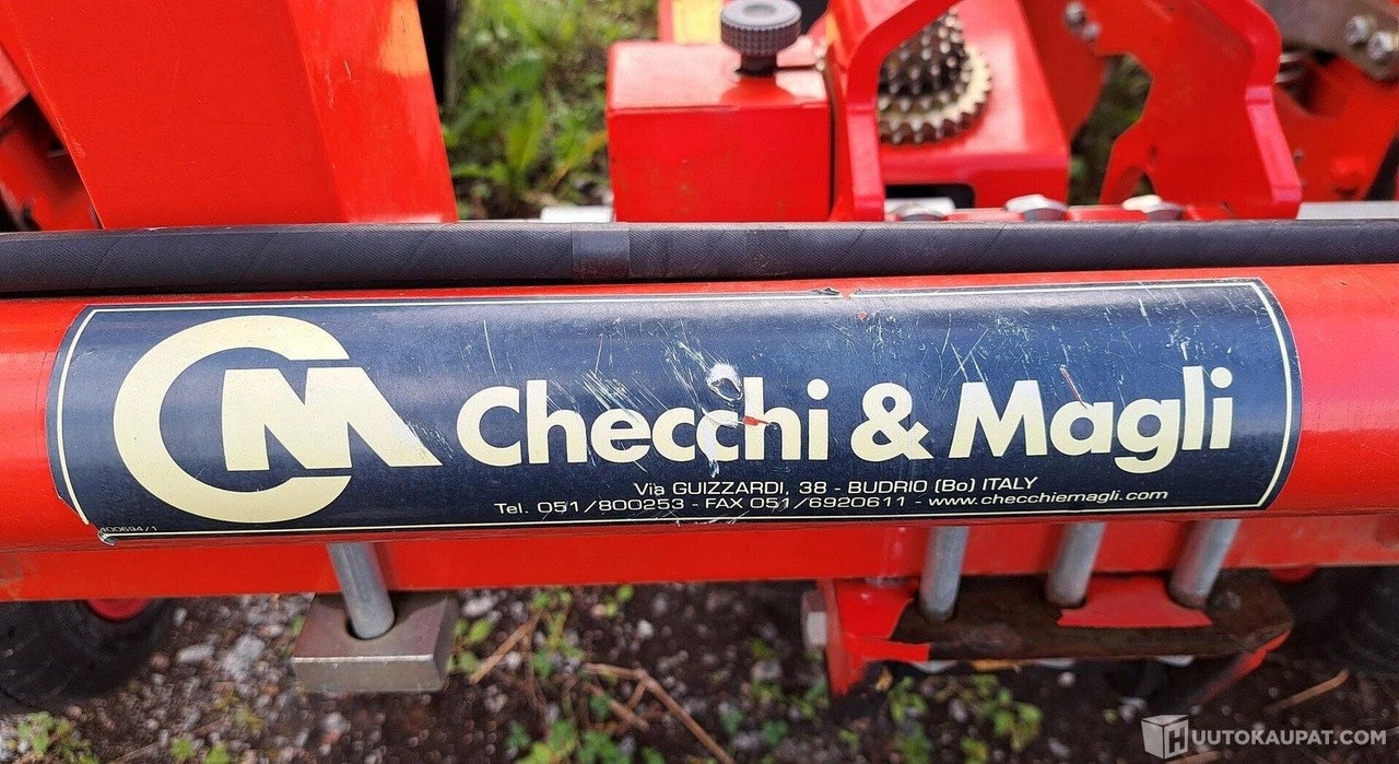 Istutuskone Checchi & Magli Trium 5, vm. 2017, Kankaanpää - Máquina para semear: foto 5 Istutuskone Checchi & Magli Trium 5, vm. 2017, Kankaanpää - Máquina para semear: foto 5