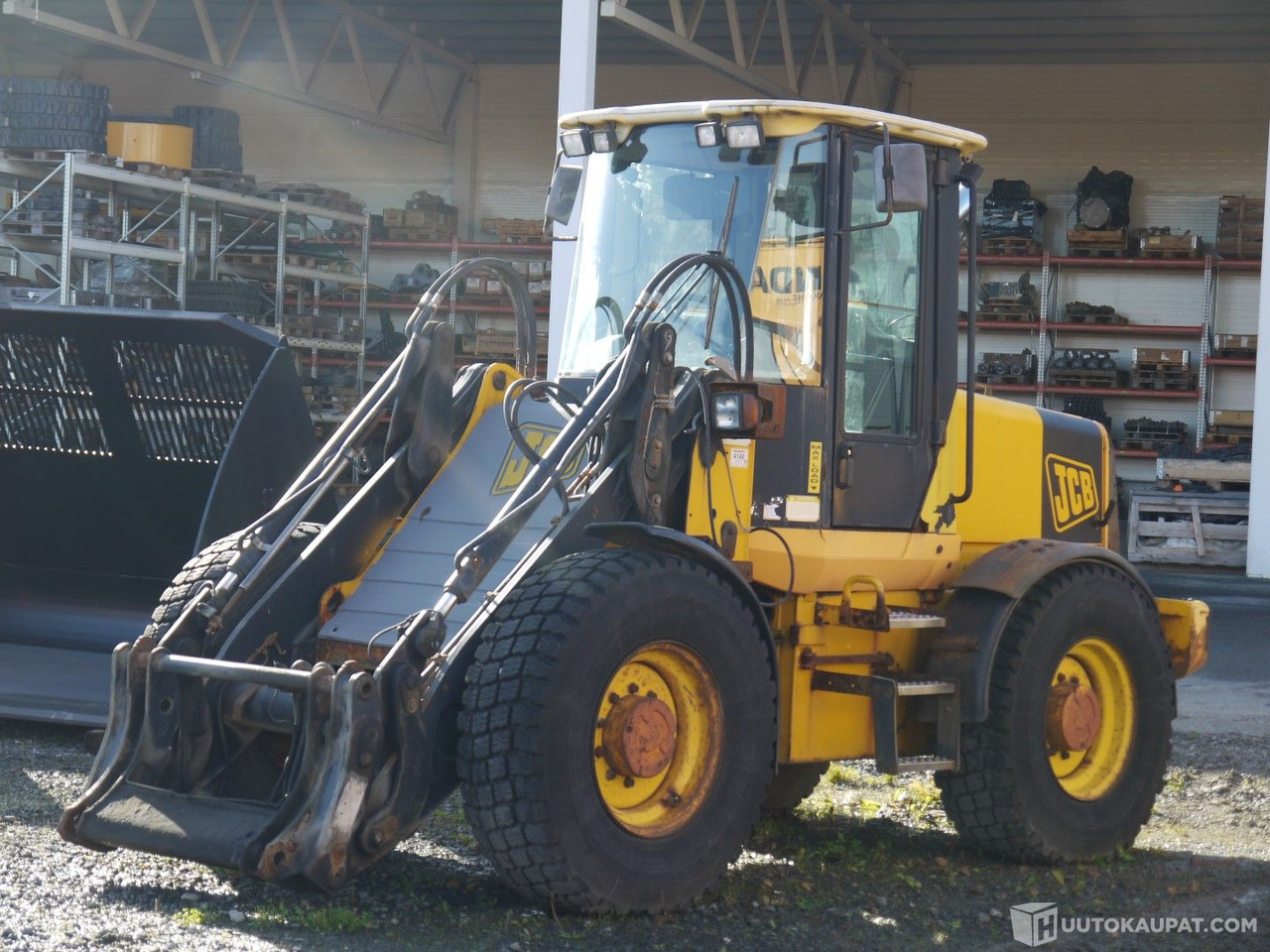 JCB 411, 2011 Pyöräkuormaaja, Humppila - Carregadeira de rodas: foto 1 JCB 411, 2011 Pyöräkuormaaja, Humppila - Carregadeira de rodas: foto 1