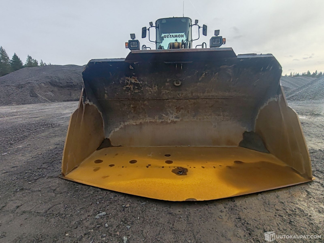 Komatsu WA380-3H pyöräkuormaaja, 1995, Alajärvi - Carregadeira de rodas: foto 4 Komatsu WA380-3H pyöräkuormaaja, 1995, Alajärvi - Carregadeira de rodas: foto 4