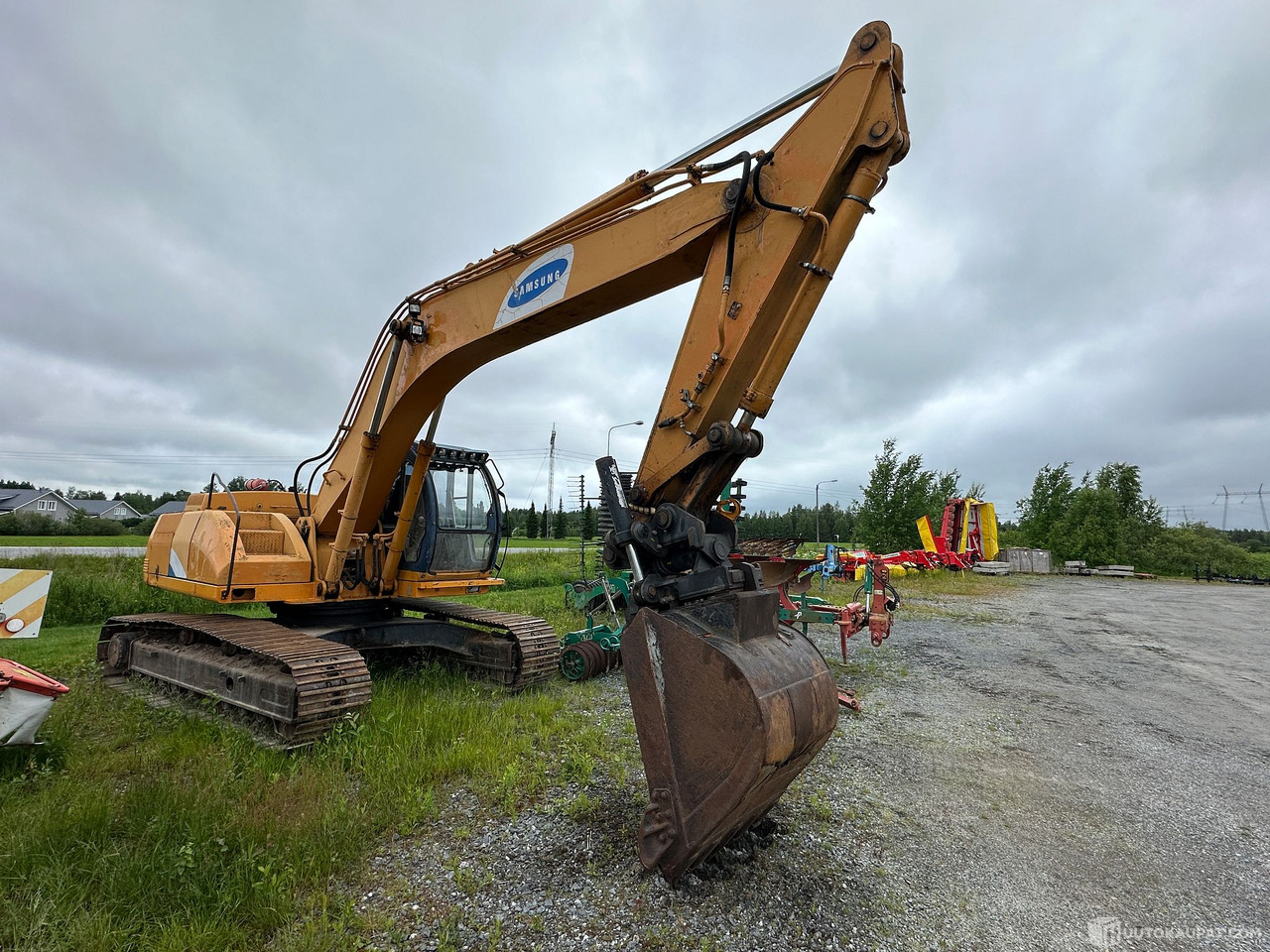Samsung SE 210 LC, 1995, OKRA, 8 839 h, Seinäjoki - Máquina de construção: foto 3 Samsung SE 210 LC, 1995, OKRA, 8 839 h, Seinäjoki - Máquina de construção: foto 3