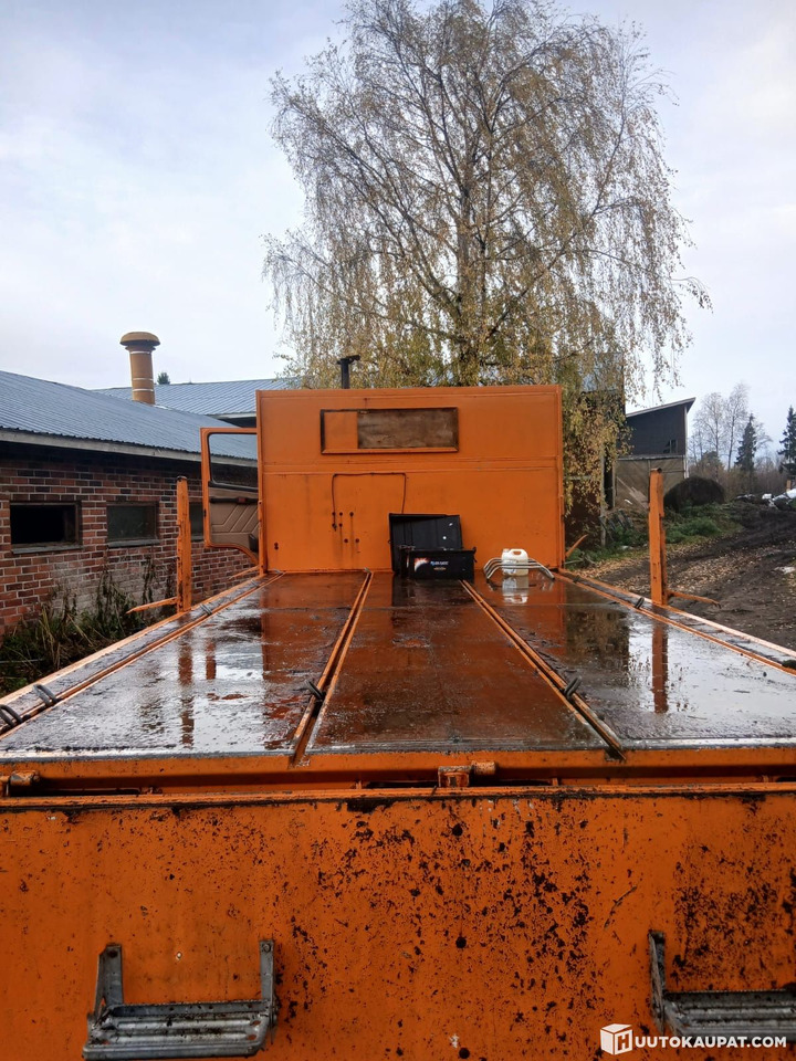 Mercedes-Benz 1114, 1992, Rautalampi - Camião de caixa aberta/ Plataforma: foto 5 Mercedes-Benz 1114, 1992, Rautalampi - Camião de caixa aberta/ Plataforma: foto 5