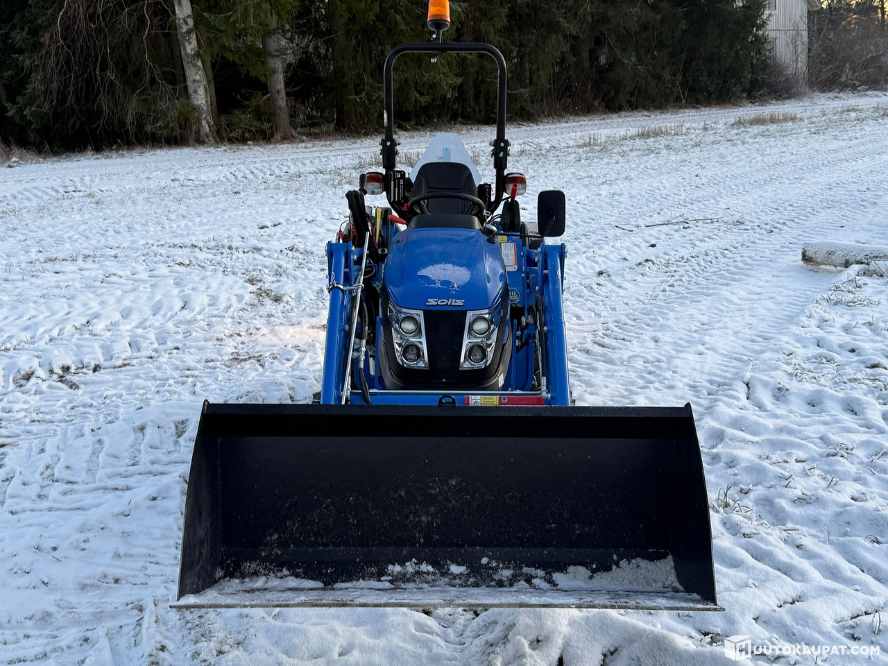 Solis 22 etukuormaajalla 2022 MTK25, Hämeenlinna - Mini trator: foto 2 Solis 22 etukuormaajalla 2022 MTK25, Hämeenlinna - Mini trator: foto 2