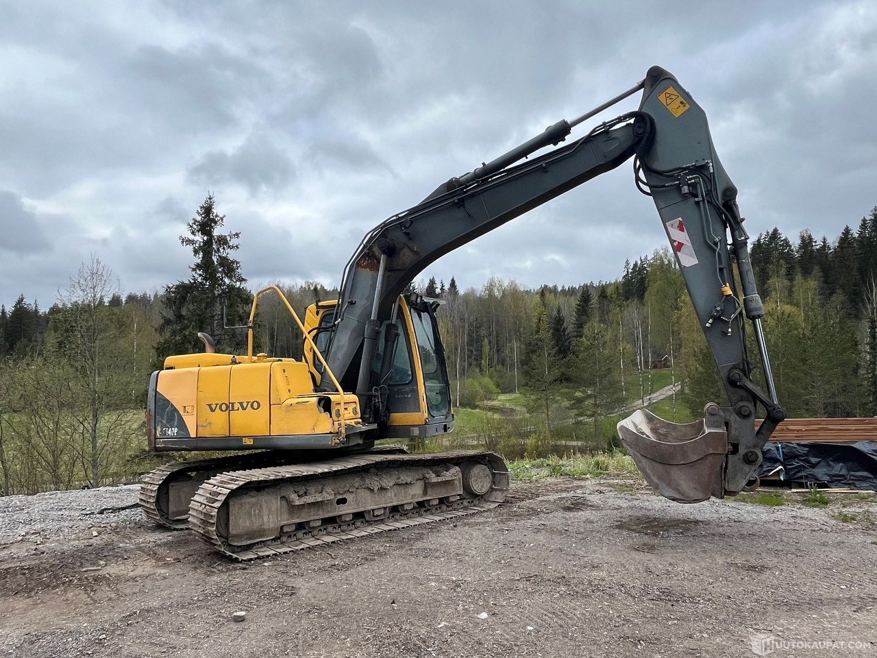 Volvo EC140B, kaivinkone, lähes uudet telat, 2002, Vihti - Escavadora de rastos: foto 3 Volvo EC140B, kaivinkone, lähes uudet telat, 2002, Vihti - Escavadora de rastos: foto 3