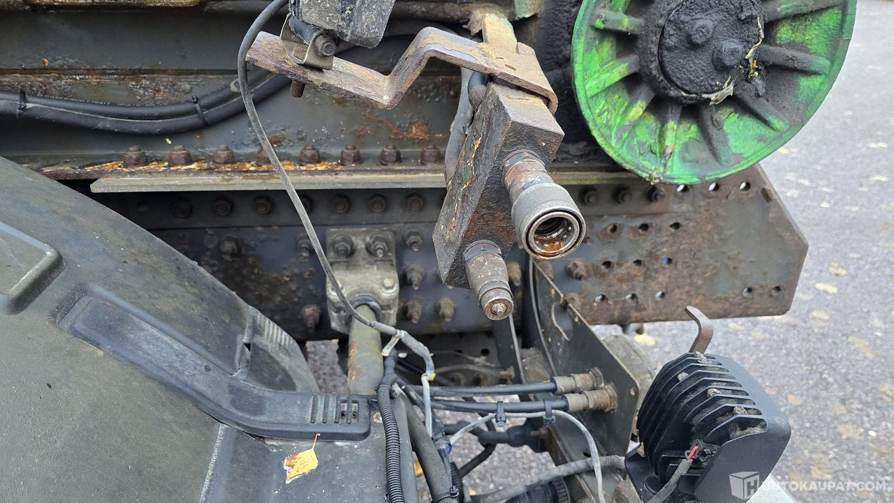 Volvo FH540 8x4, koukkulava kuorma-auto, 2017, Vantaa - Caminhão polibenne: foto 5 Volvo FH540 8x4, koukkulava kuorma-auto, 2017, Vantaa - Caminhão polibenne: foto 5