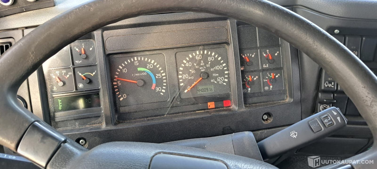 Volvo FL 220, 2000 Umpikorinen kuorma-auto, Kruunupyy - Caminhão furgão: foto 4 Volvo FL 220, 2000 Umpikorinen kuorma-auto, Kruunupyy - Caminhão furgão: foto 4