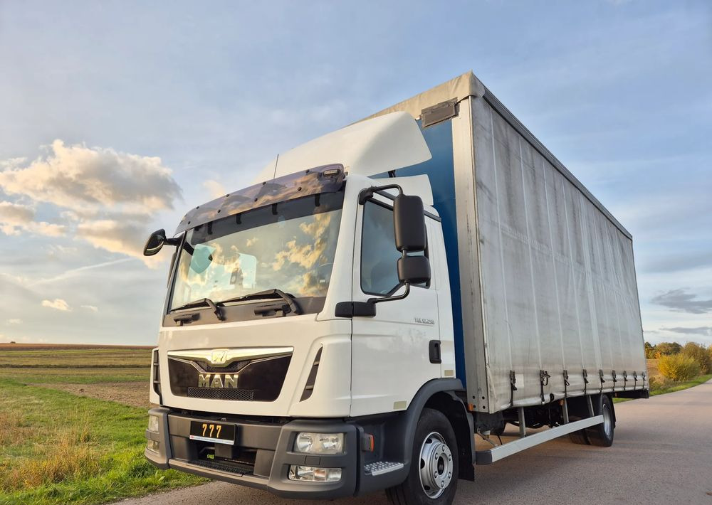 MAN TGL 12.250 6.2m 7.6m HAK AUTOMAT KLIMA 12000kg ESP EURO 6 mega / TOP STAN / okazja nauka jazdy MOŻLIWOŚĆ DOSTOSOWANIA elka - Caminhão com lona: foto 1 MAN TGL 12.250 6.2m 7.6m HAK AUTOMAT KLIMA 12000kg ESP EURO 6 mega / TOP STAN / okazja nauka jazdy MOŻLIWOŚĆ DOSTOSOWANIA elka - Caminhão com lona: foto 1