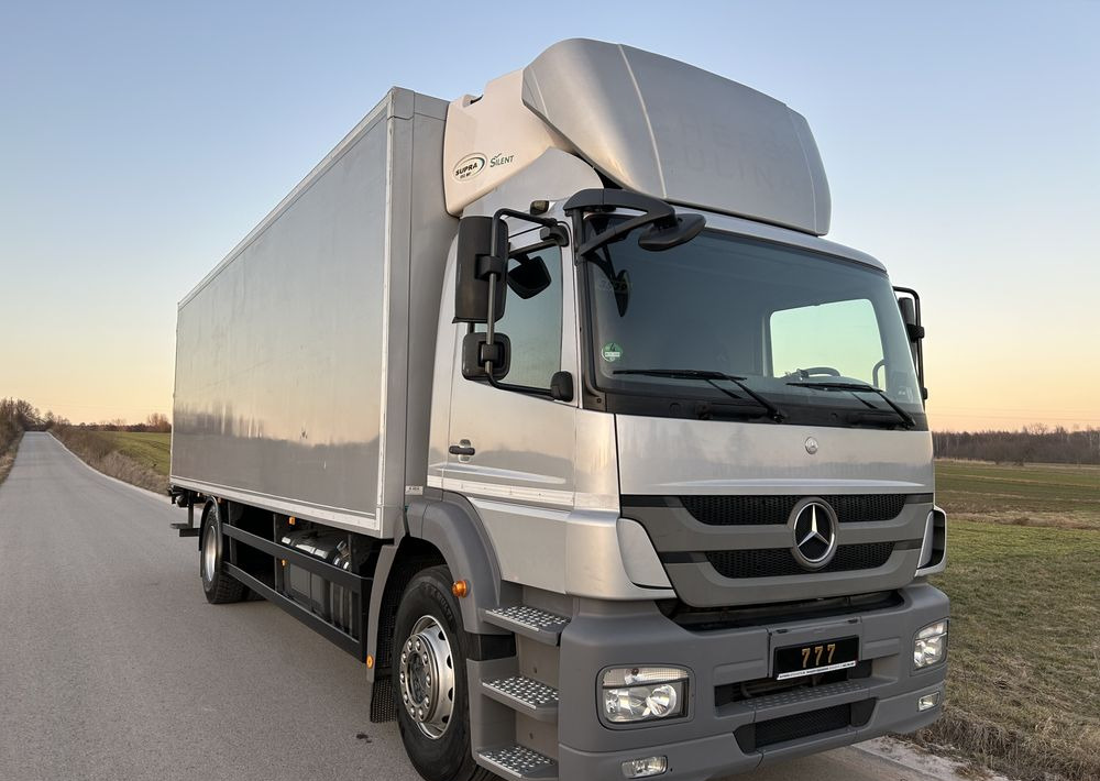 Mercedes-Benz Axor 1824 237000km !! TOP 8m 20 palet / z Niemiec / Euro 5 ! / agregat Carrier Supra 950 - Caminhão frigorífico: foto 3 Mercedes-Benz Axor 1824 237000km !! TOP 8m 20 palet / z Niemiec / Euro 5 ! / agregat Carrier Supra 950 - Caminhão frigorífico: foto 3