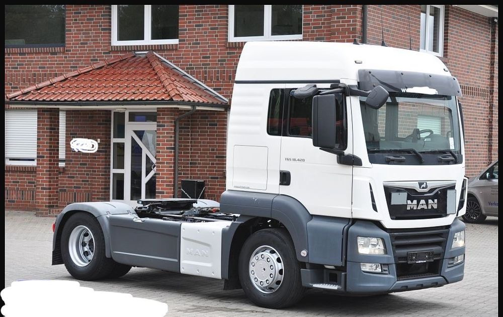 MAN TGS 18.420 2019 NAUKA JAZDY POLIFT ELKA AUTOMAT 4x2 STANDARD 315/70r22.5 SUPER STAN TGX 470 460 420 430 500 510 400 360 410 - Tractor: foto 1 MAN TGS 18.420 2019 NAUKA JAZDY POLIFT ELKA AUTOMAT 4x2 STANDARD 315/70r22.5 SUPER STAN TGX 470 460 420 430 500 510 400 360 410 - Tractor: foto 1