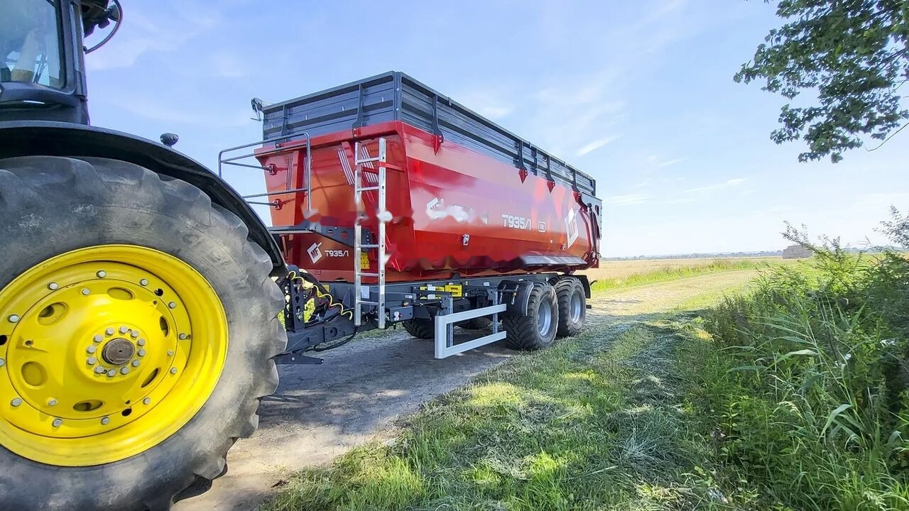 Metal-Fach Przyczepa skorupowa tandem T935/2 – 16t - Reboque agrícola: foto 4 Metal-Fach Przyczepa skorupowa tandem T935/2 – 16t - Reboque agrícola: foto 4