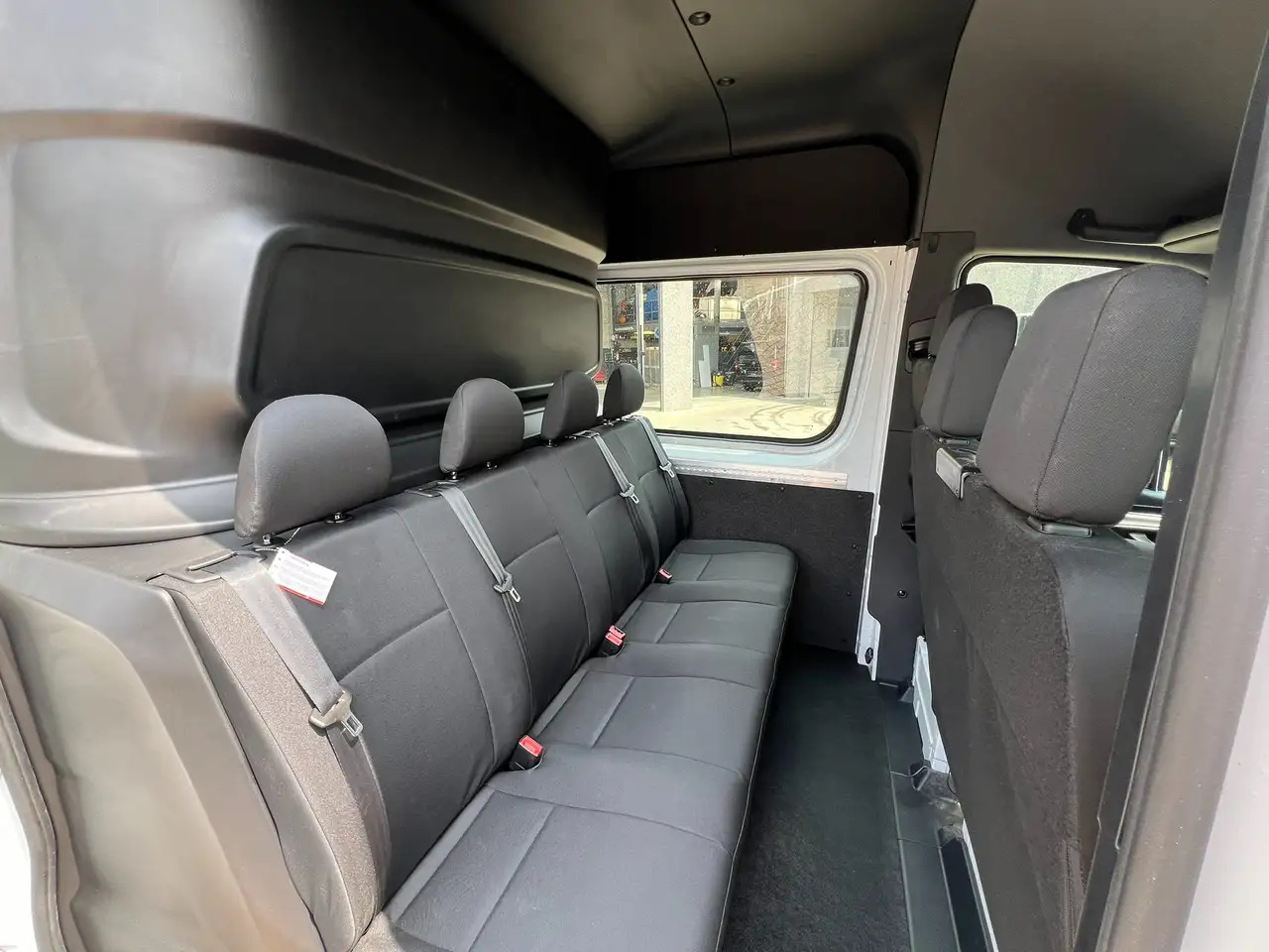 Mercedes-Benz Sprinter 315 L3H2 (37.500€ex) 3.5T SLEEP | DUB CAB 7PL - Carrinha cabine dupla: foto 5 Mercedes-Benz Sprinter 315 L3H2 (37.500€ex) 3.5T SLEEP | DUB CAB 7PL - Carrinha cabine dupla: foto 5