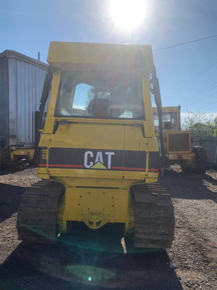 CATERPILLAR D5G - Buldôzer: foto 4 CATERPILLAR D5G - Buldôzer: foto 4