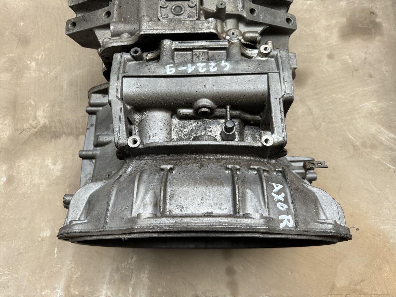 Mercedes-Benz AXOR G221-9 - Caixas de velocidade e peças de Caminhão: foto 3 Mercedes-Benz AXOR G221-9 - Caixas de velocidade e peças de Caminhão: foto 3