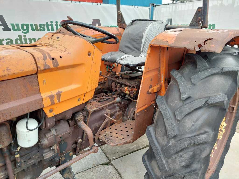 Fiat 640/8 - Trator: foto 3 Fiat 640/8 - Trator: foto 3