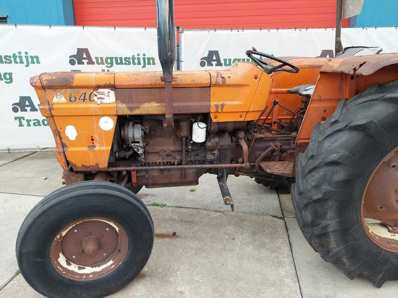 Fiat 640/8 - Trator: foto 4 Fiat 640/8 - Trator: foto 4