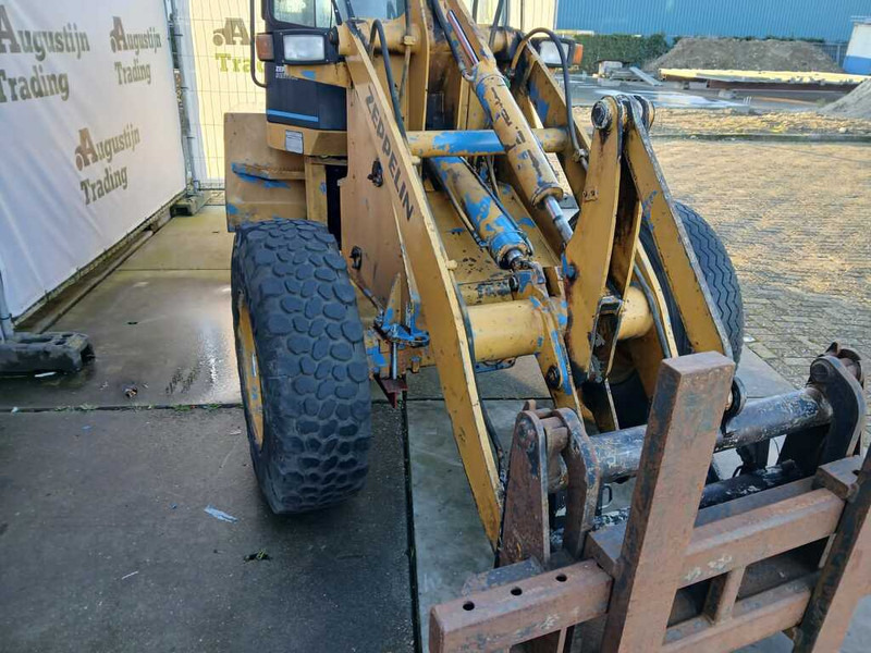 Carregadeira de rodas Schaeff ZL 80: foto 13 Carregadeira de rodas Schaeff ZL 80: foto 13