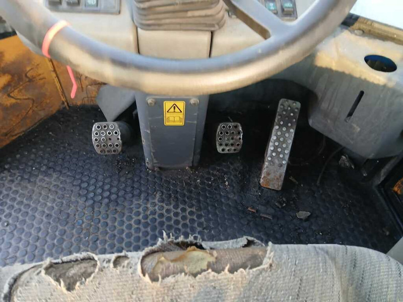 Carregadeira de rodas Schaeff ZL 80: foto 16 Carregadeira de rodas Schaeff ZL 80: foto 16