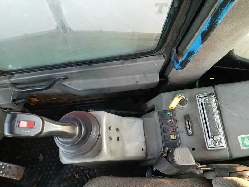 Carregadeira de rodas Schaeff ZL 80: foto 14 Carregadeira de rodas Schaeff ZL 80: foto 14