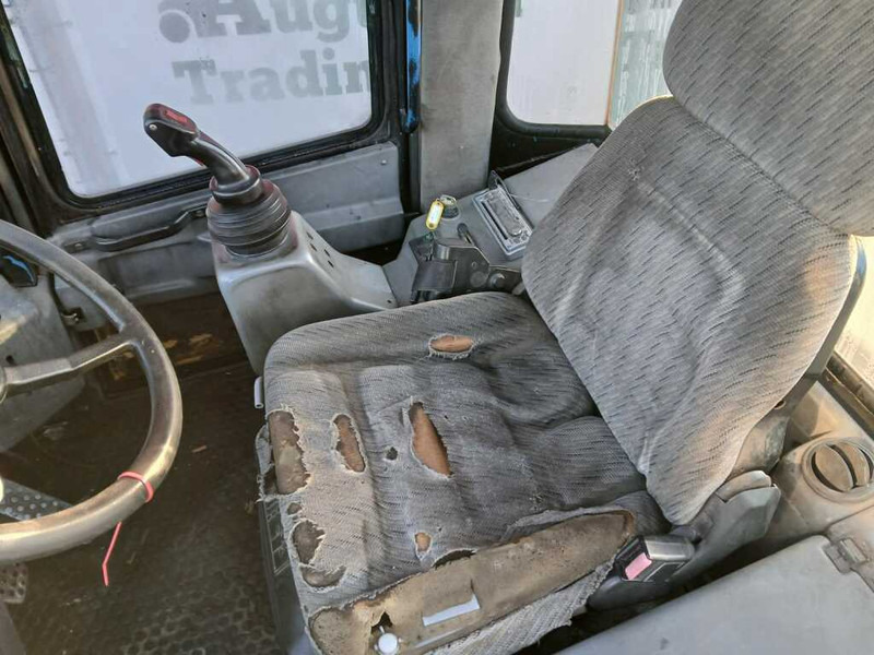 Carregadeira de rodas Schaeff ZL 80: foto 19 Carregadeira de rodas Schaeff ZL 80: foto 19