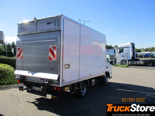FUSO Canter 3C15 - Caminhão furgão: foto 4 FUSO Canter 3C15 - Caminhão furgão: foto 4