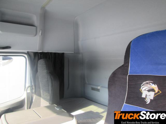Mercedes-Benz Atego 1227 L - Caminhão furgão: foto 4 Mercedes-Benz Atego 1227 L - Caminhão furgão: foto 4