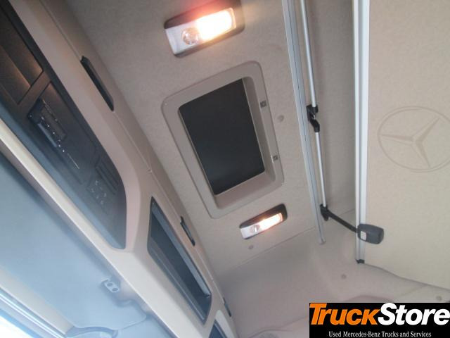 Tractor Mercedes-Benz Actros 1845 LS nRL: foto 10