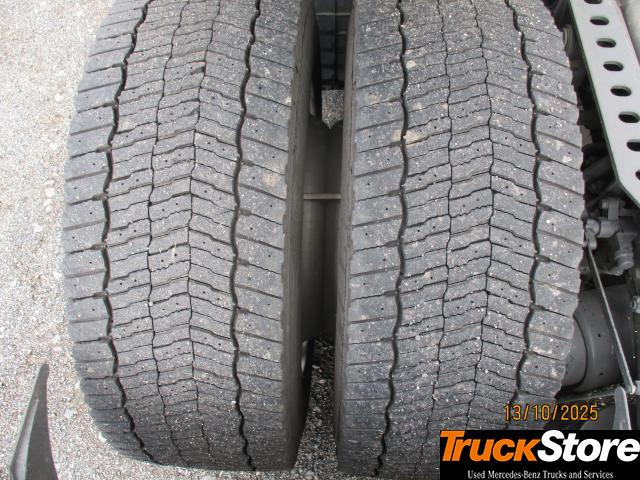 Mercedes-Benz Actros 1845 LS nRL - Tractor: foto 2 Mercedes-Benz Actros 1845 LS nRL - Tractor: foto 2
