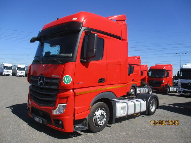 Mercedes-Benz Actros 1845 LS nRL - Tractor: foto 1 Mercedes-Benz Actros 1845 LS nRL - Tractor: foto 1