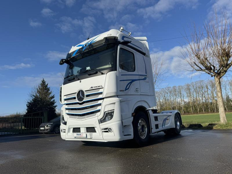 Mercedes Actros 1853 - Tractor: foto 2 Mercedes Actros 1853 - Tractor: foto 2