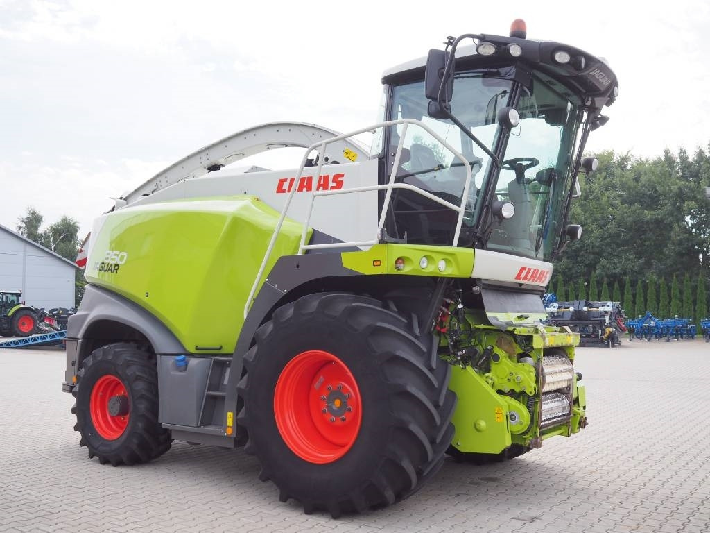 Claas Jaguar 850 4WD - Picadora de forragem automotriz: foto 4 Claas Jaguar 850 4WD - Picadora de forragem automotriz: foto 4
