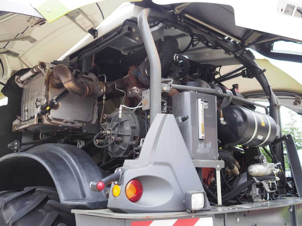 Picadora de forragem automotriz Claas Jaguar 940 4WD + Orbis 600 SD: foto 9