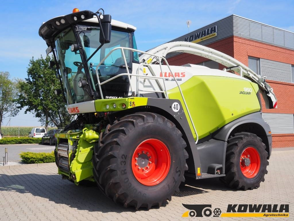 Claas Jaguar 950 4WD - Picadora de forragem automotriz: foto 1 Claas Jaguar 950 4WD - Picadora de forragem automotriz: foto 1