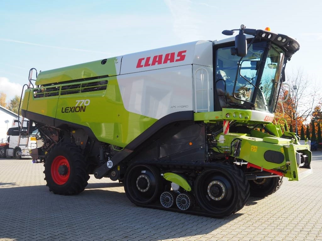 Claas Lexion 770TT 4x4 + V1200 - Ceifeira debulhadora: foto 4 Claas Lexion 770TT 4x4 + V1200 - Ceifeira debulhadora: foto 4