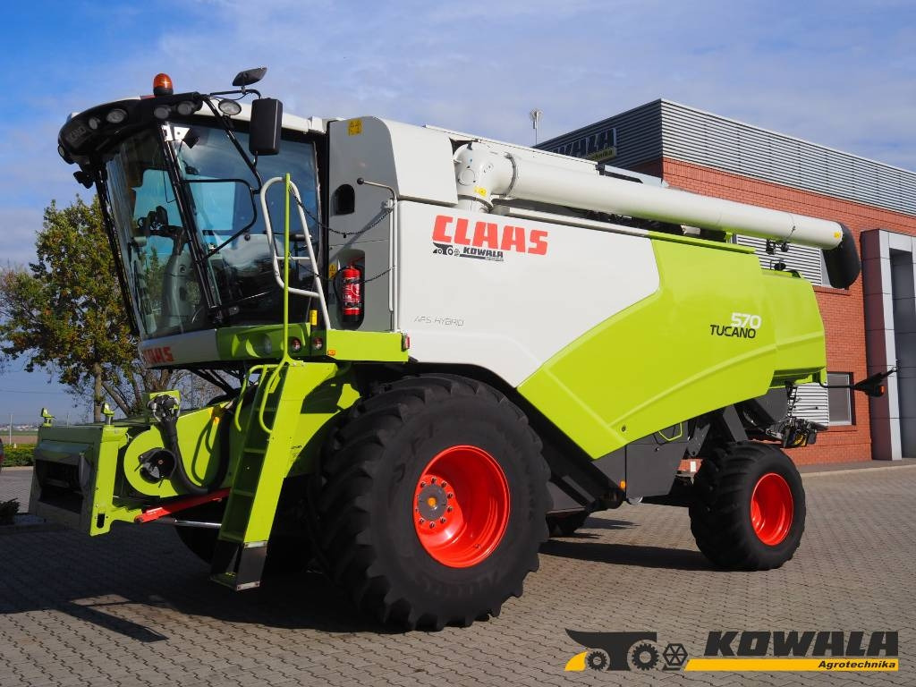 Claas Tucano 570 GPS + V770  - Ceifeira debulhadora: foto 1 Claas Tucano 570 GPS + V770  - Ceifeira debulhadora: foto 1