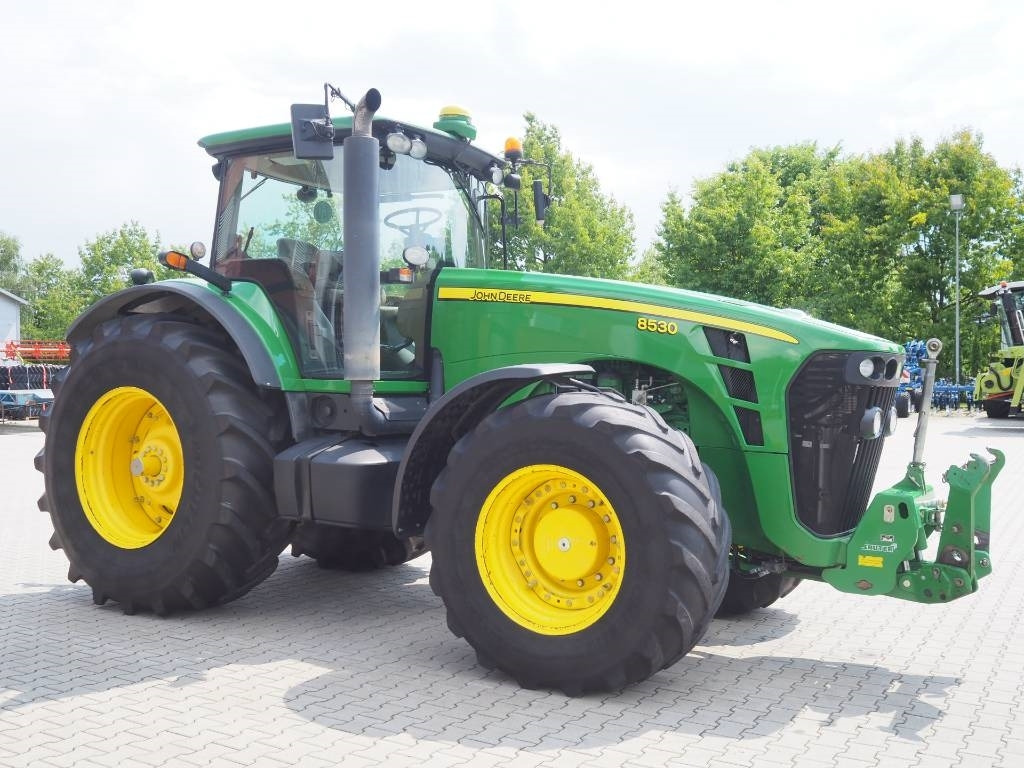 John Deere 8530 GPS - Trator: foto 4 John Deere 8530 GPS - Trator: foto 4