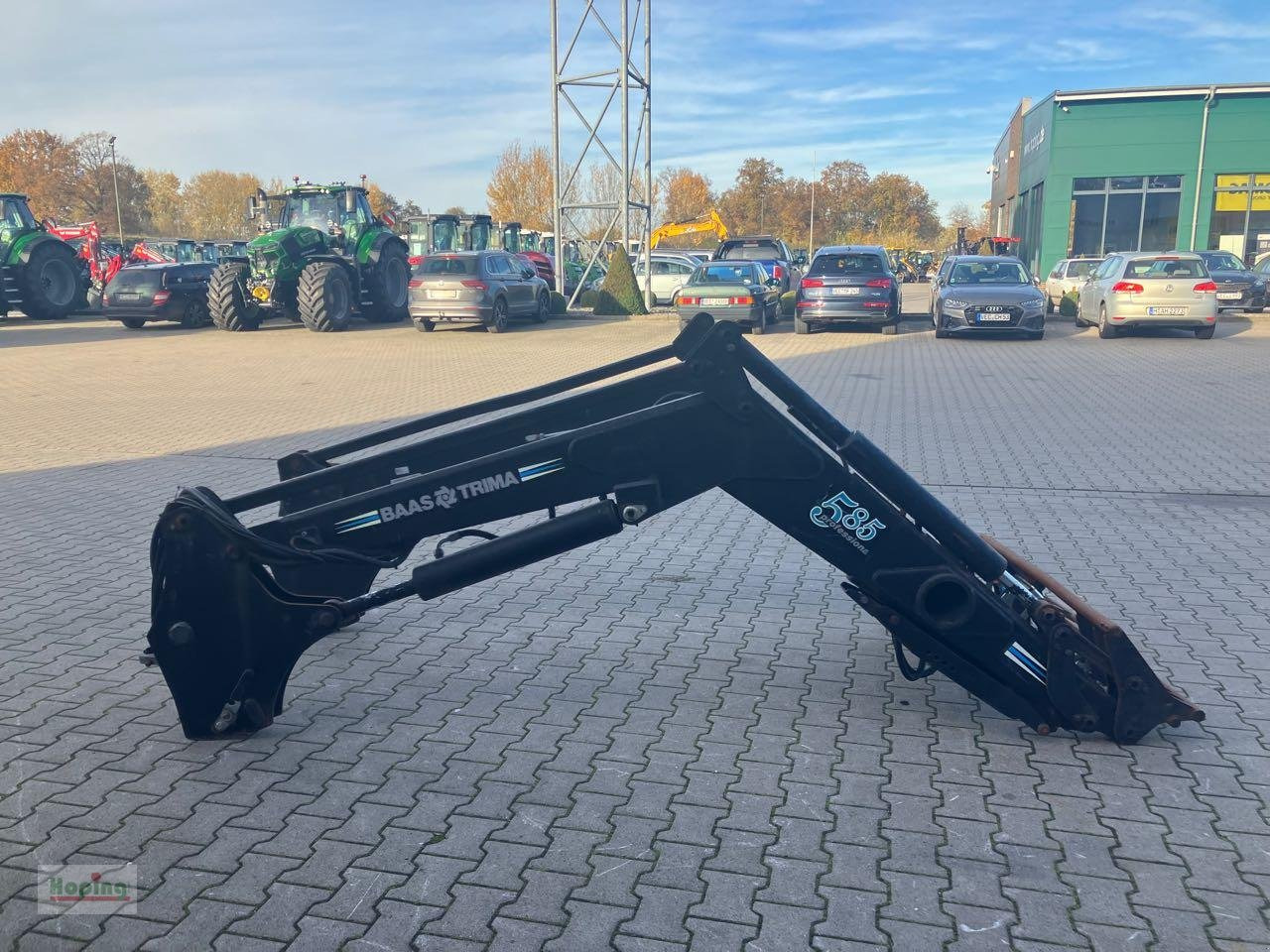 Baas 585 Professional - Carregador frontal para o trator: foto 4 Baas 585 Professional - Carregador frontal para o trator: foto 4
