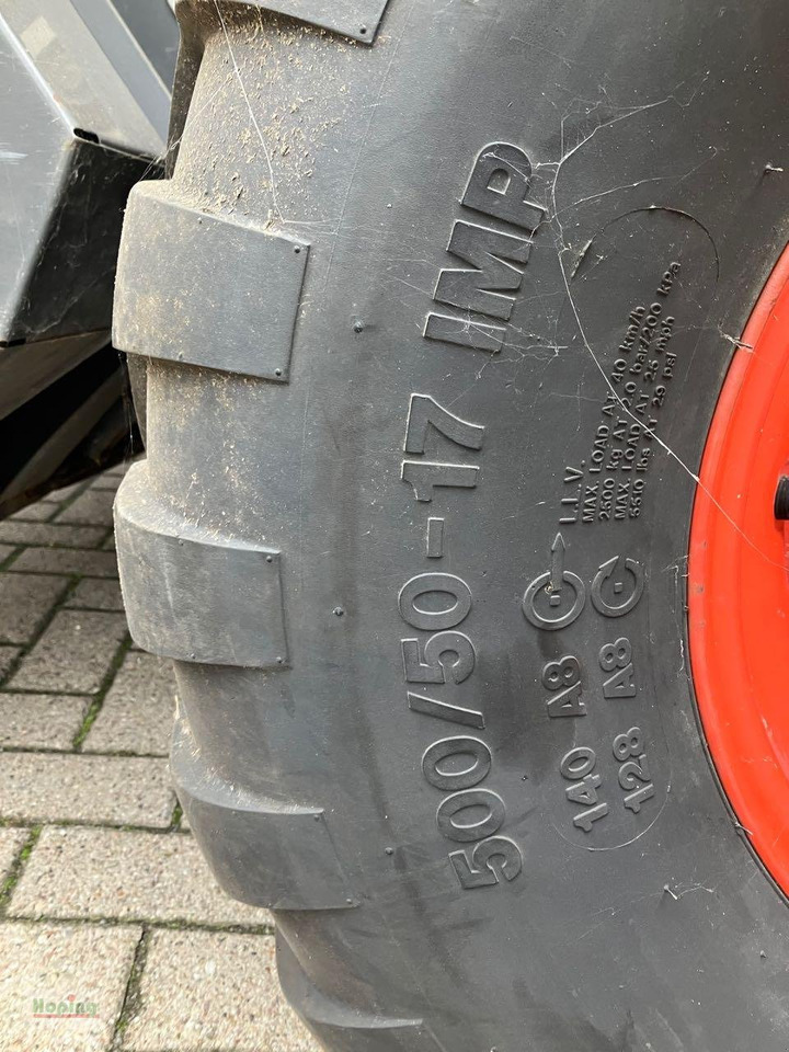 CLAAS Variant 385 - Enfardadeira de fardos redondos: foto 5 CLAAS Variant 385 - Enfardadeira de fardos redondos: foto 5