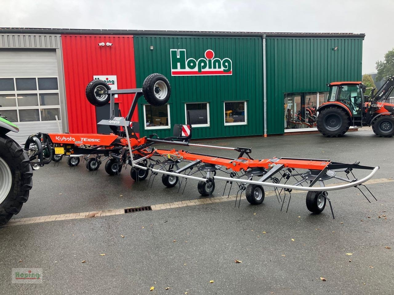 Kubota TE10511C - Ancinho enleirador: foto 1 Kubota TE10511C - Ancinho enleirador: foto 1