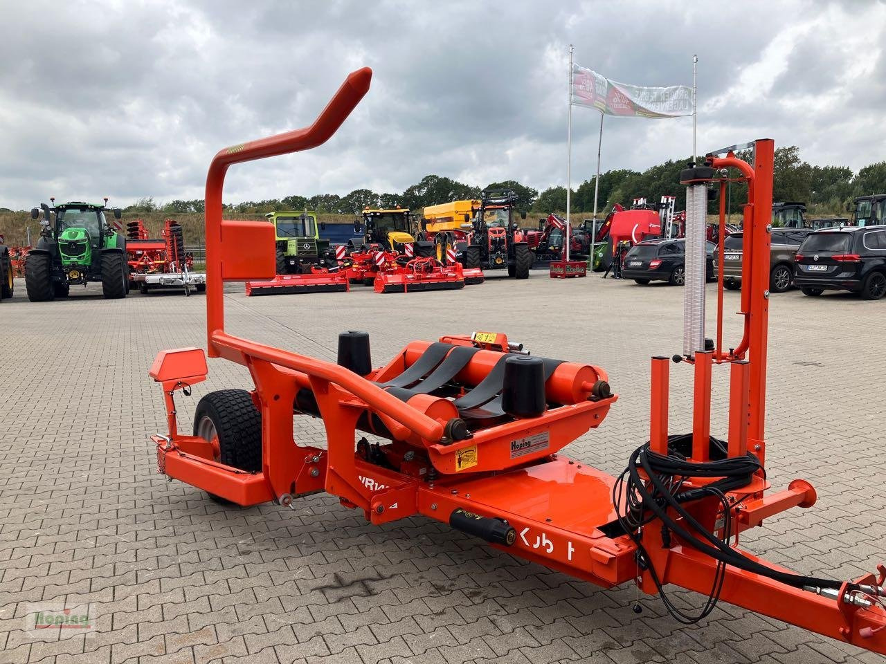 Kubota WR1400 - Empacotador de fardos: foto 5 Kubota WR1400 - Empacotador de fardos: foto 5